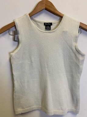 Jane Doe Cream Knit Tank Top - Sleeveless Women's Knitwear